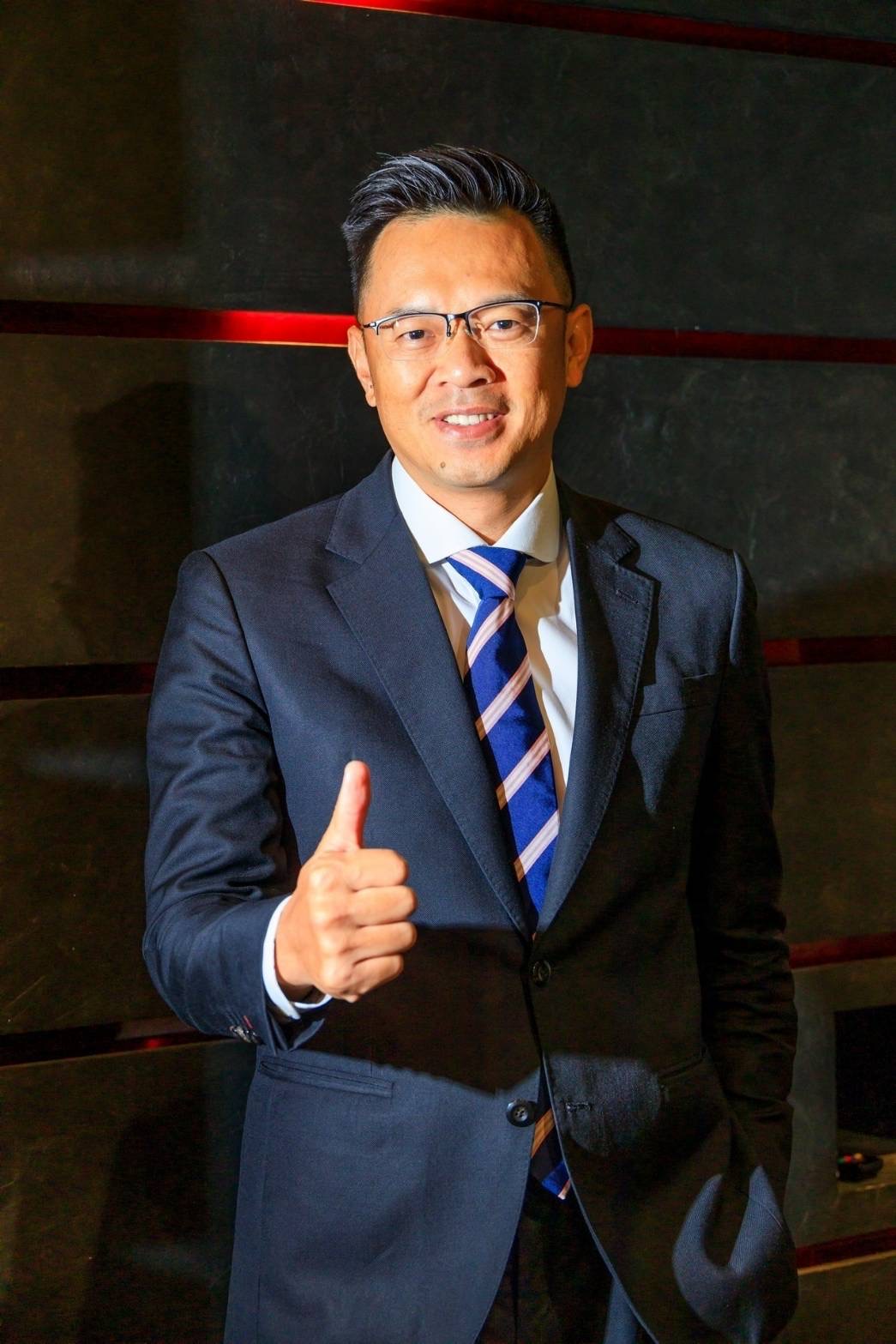 游信義