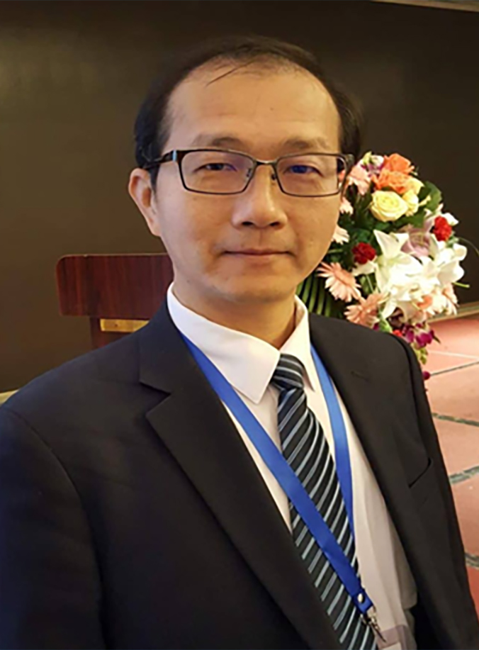 吳啟裕博士